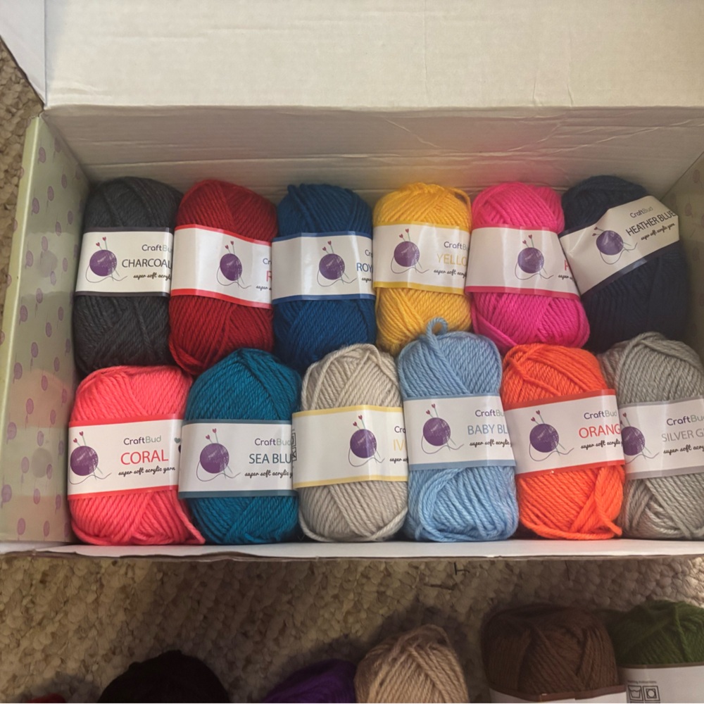 Craft Bud Crochet Kit - Picture 4 of 7